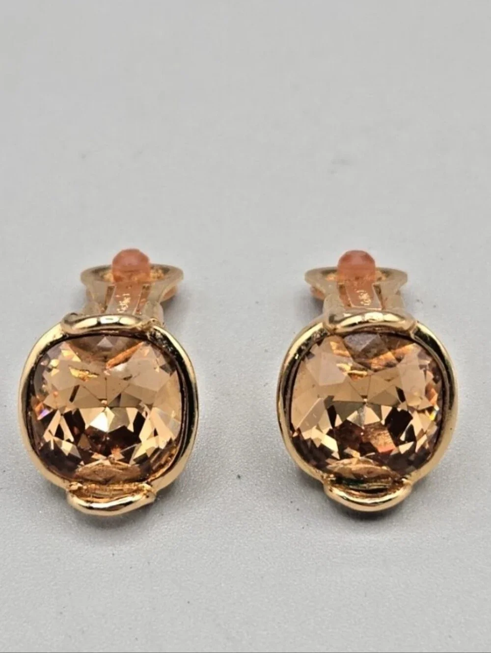 Christian Dior Vtg Gold Tone Crystal Clip On Earrings/ Gorgeous